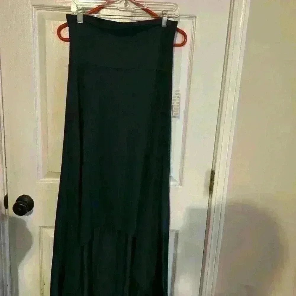 LuLaRoe Olivia Skirt size medium green - Picture 2 of 3